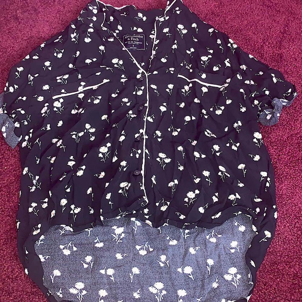 Short sleeve shirt